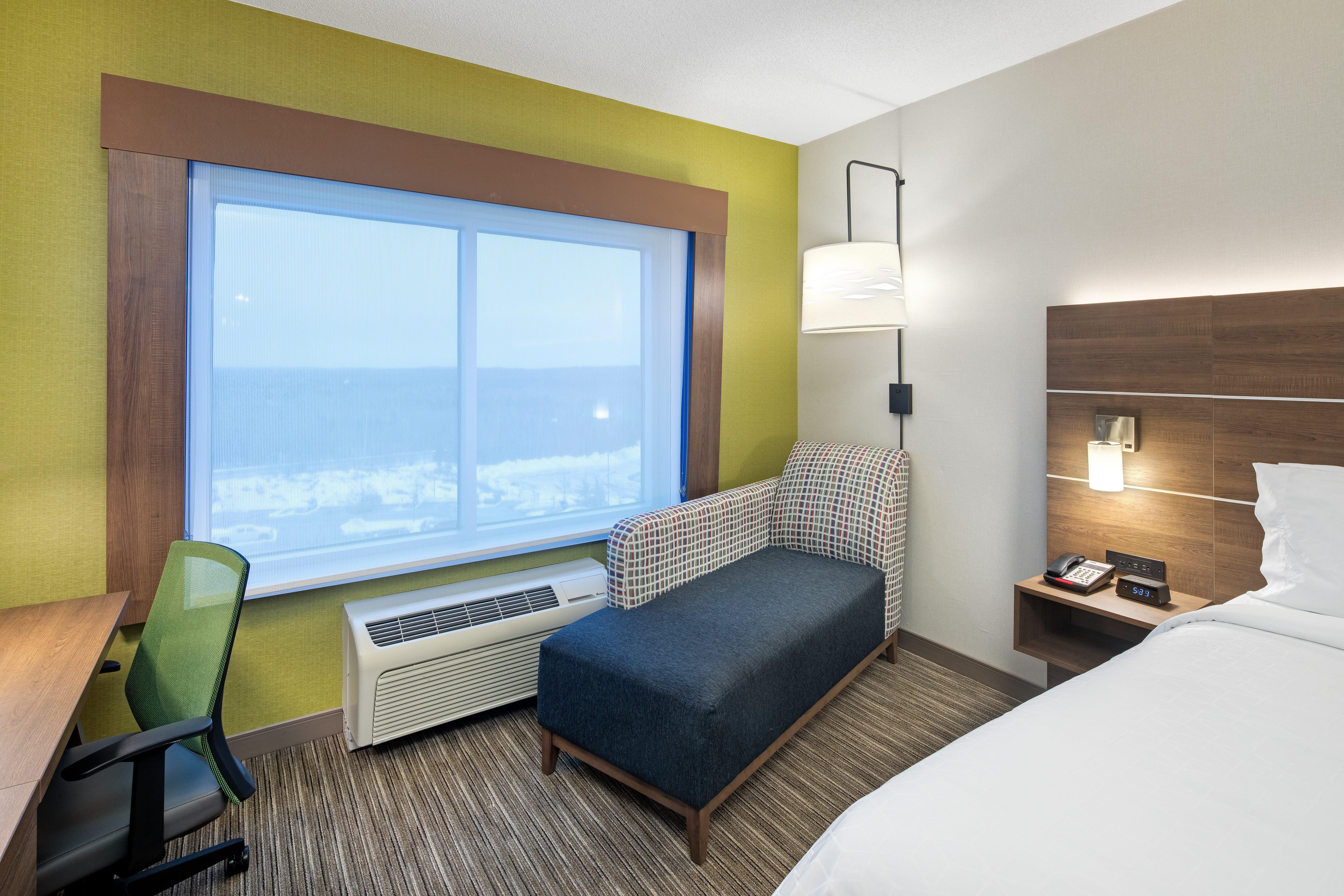 Holiday Inn Express & Suites Halifax Airport By Ihg Enfield Экстерьер фото