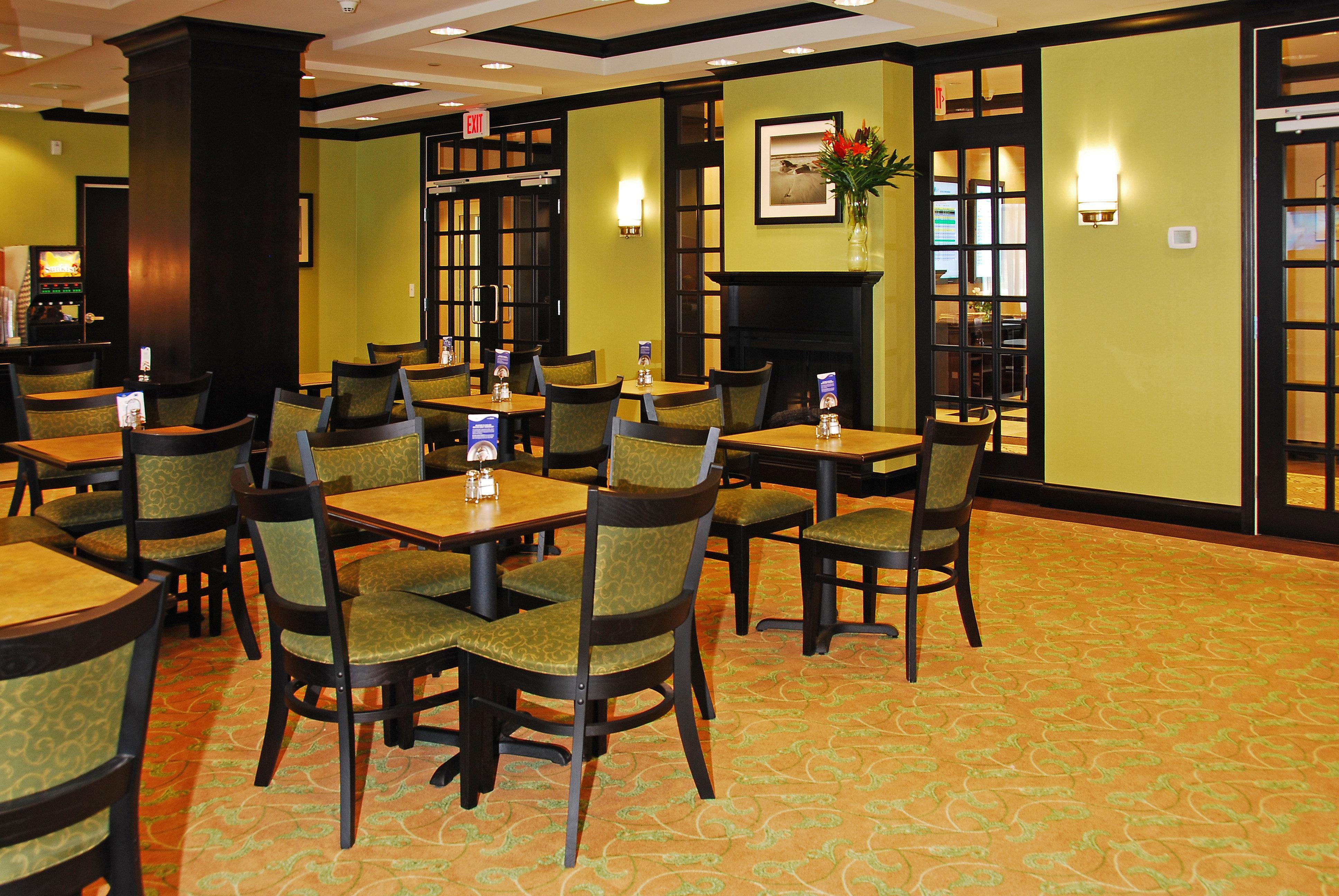 Holiday Inn Express & Suites Halifax Airport By Ihg Enfield Экстерьер фото