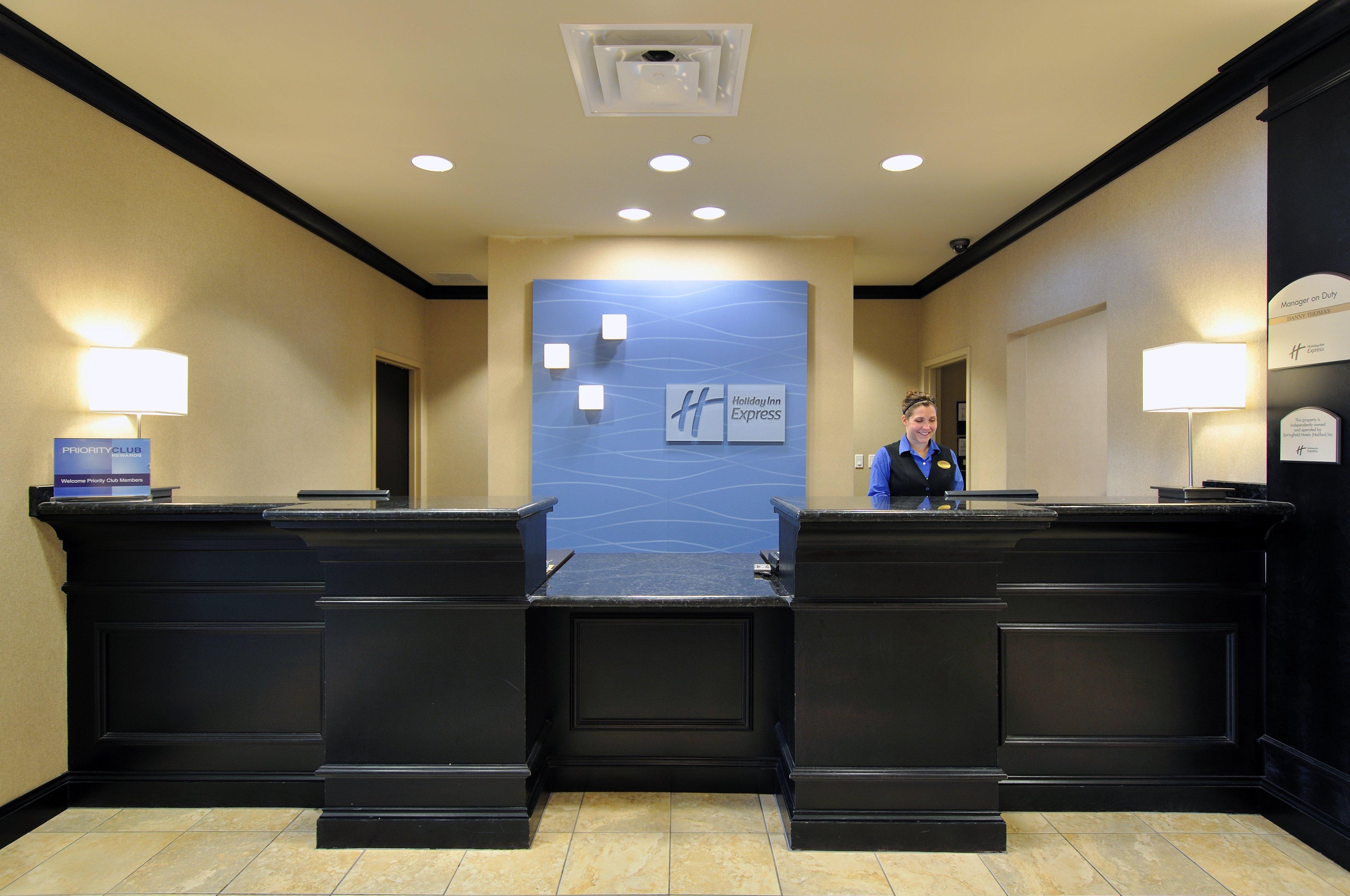 Holiday Inn Express & Suites Halifax Airport By Ihg Enfield Экстерьер фото