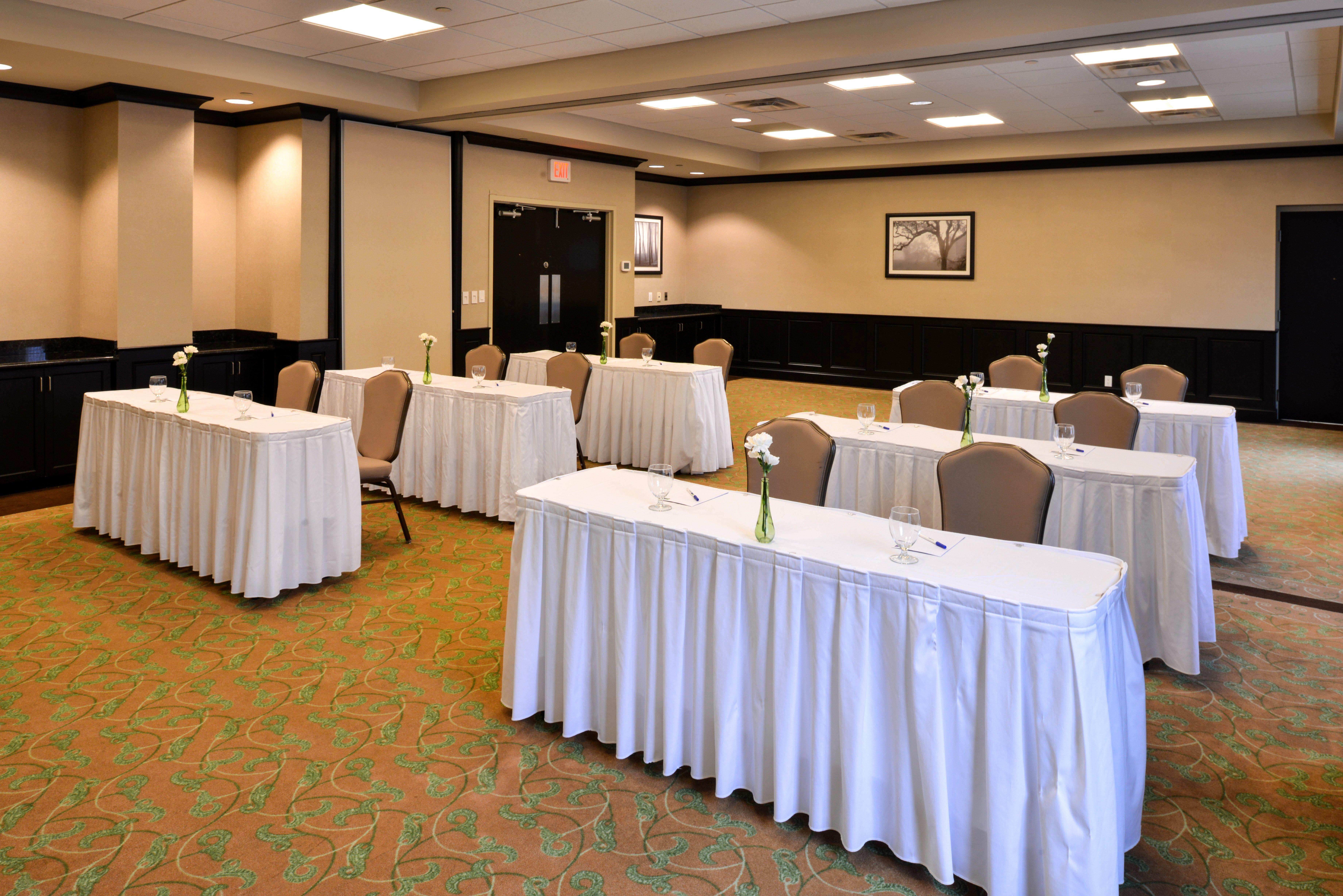 Holiday Inn Express & Suites Halifax Airport By Ihg Enfield Экстерьер фото